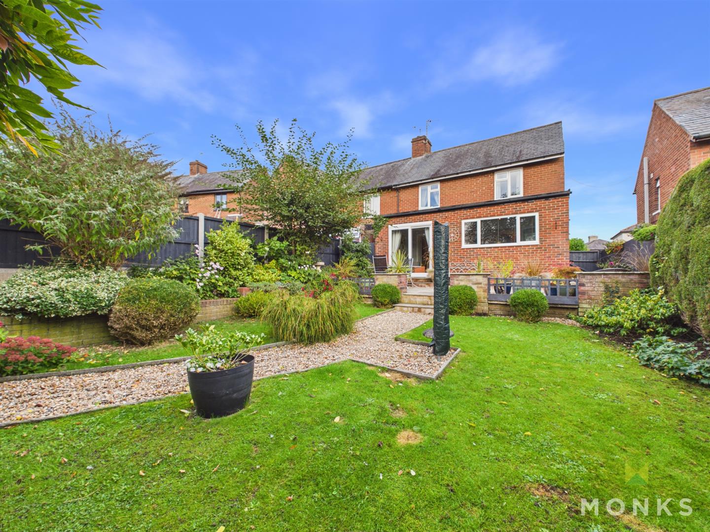 97 Llwyn Road, Oswestry, SY11 1EW For Sale